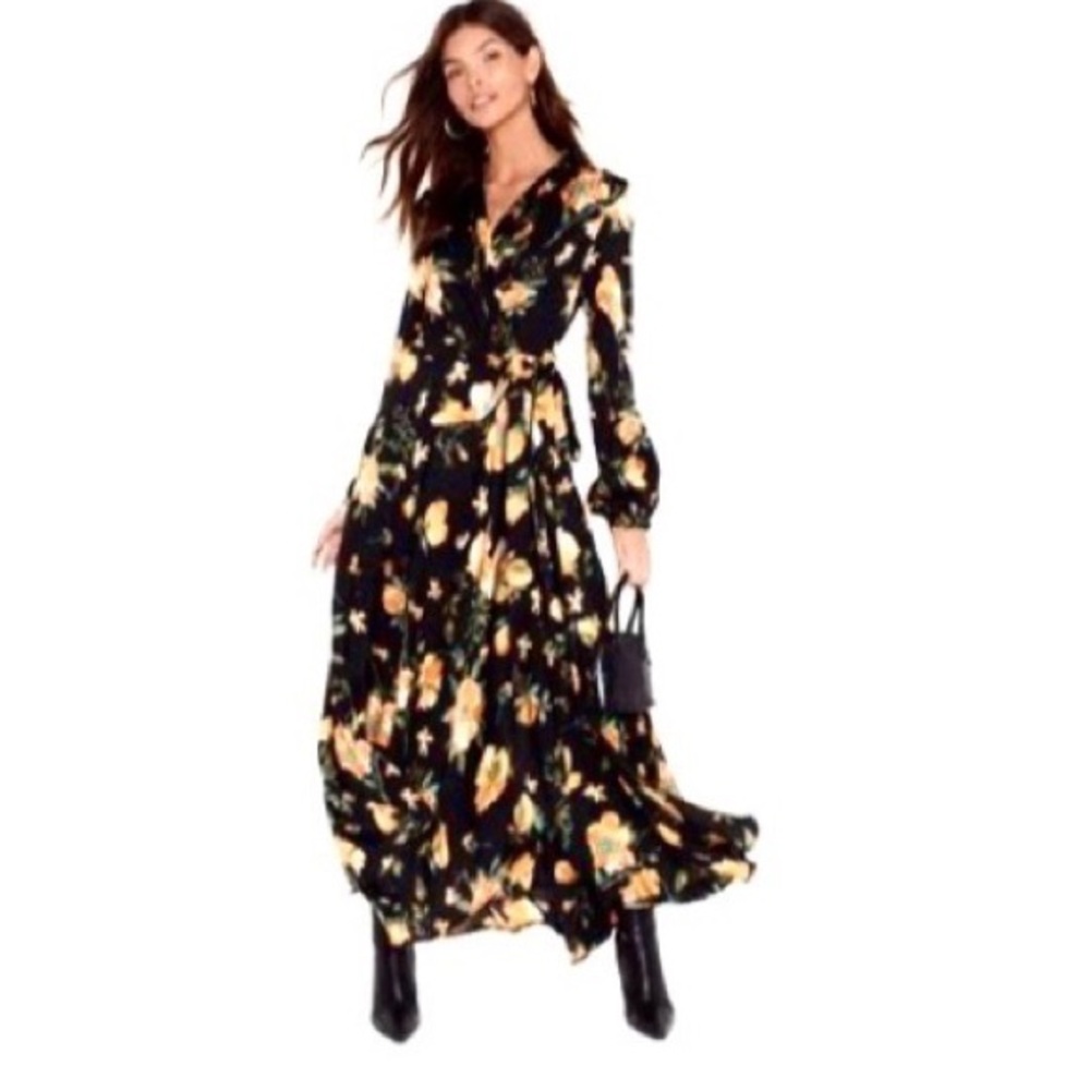 Indigo Rose Black Floral Maxi‎ Dress